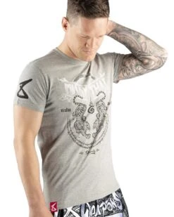 8 Weapons T Shirt Sak Yant Tigers Grijs Wit