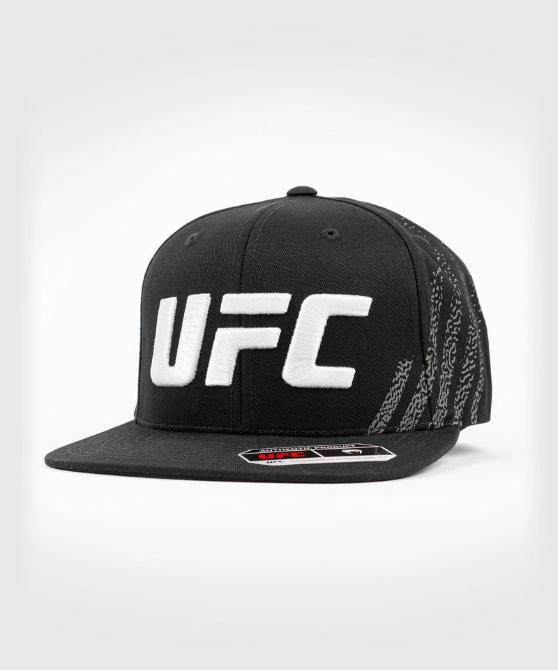 UFC Venum Authentic Fight Night Unisex Walkout Hat Zwart - Image 2