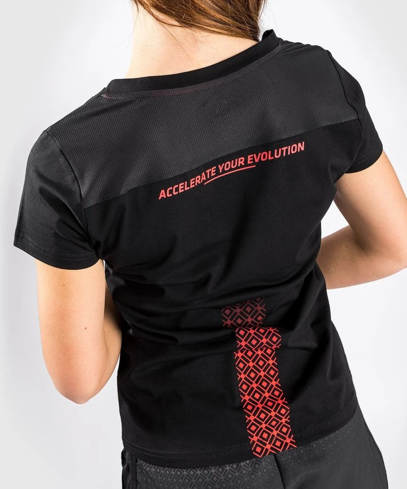 UFC Venum Performance Institute T-Shirt Dames Zwart - Image 5