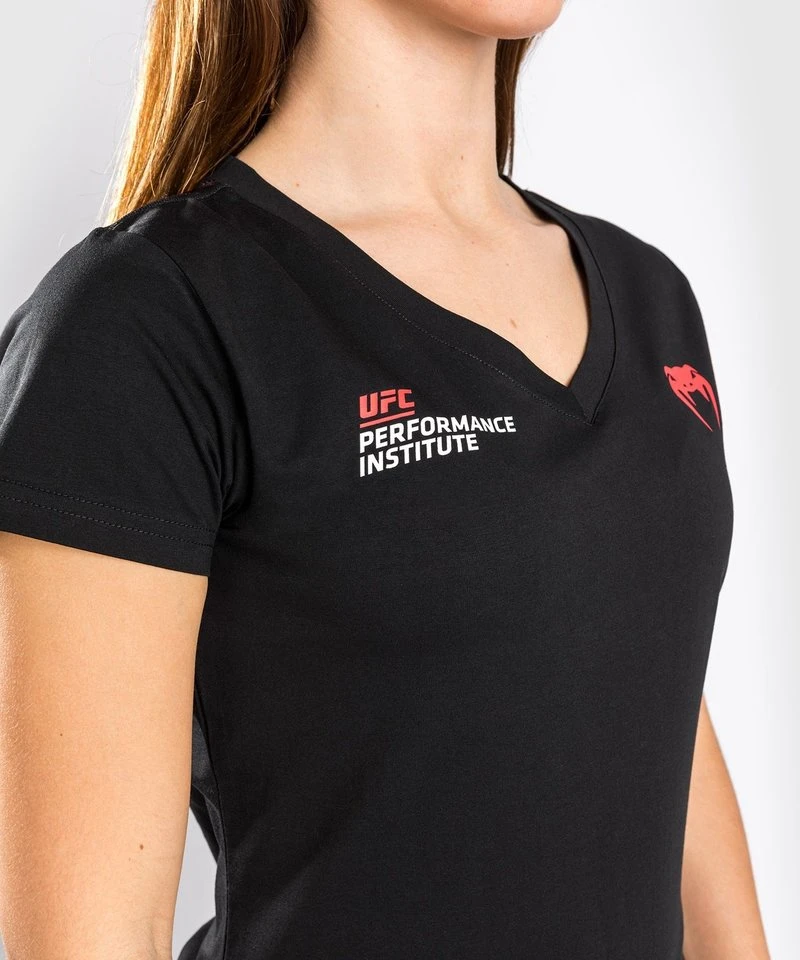 UFC Venum Performance Institute T-Shirt Dames Zwart - Image 8