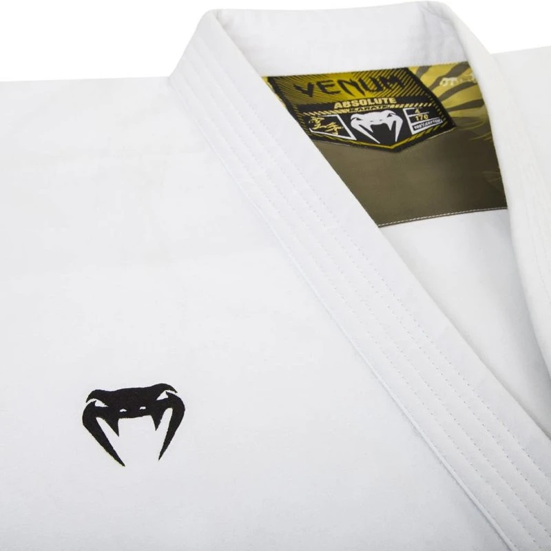 Venum Absolute Karate Gi Wit Karate Pak