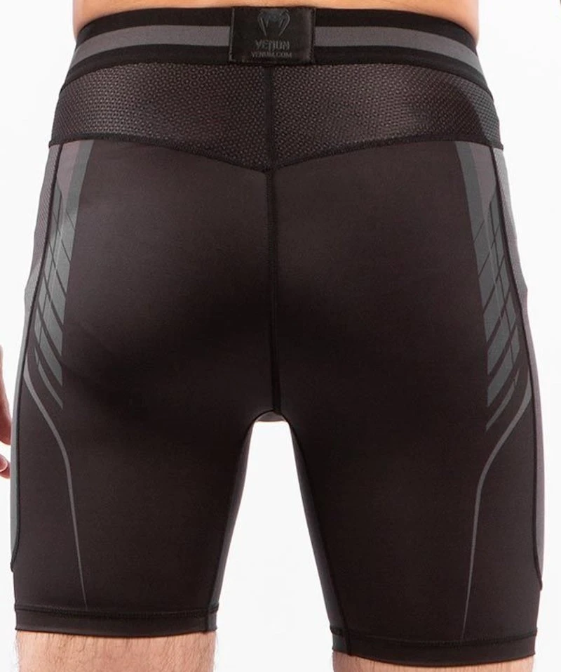 Venum Athletics Vale Tudo Compressie Short Zwart Goud - Image 7