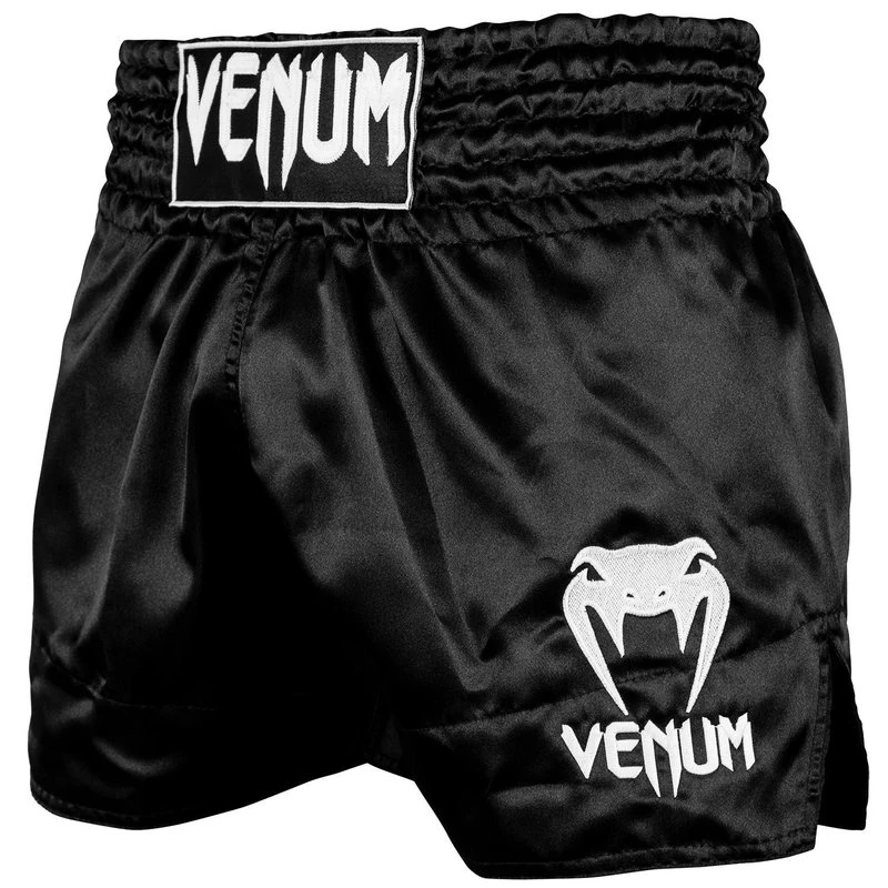 Venum Classic Muay Thai Kickboks Broekjes Zwart Wit - Image 4