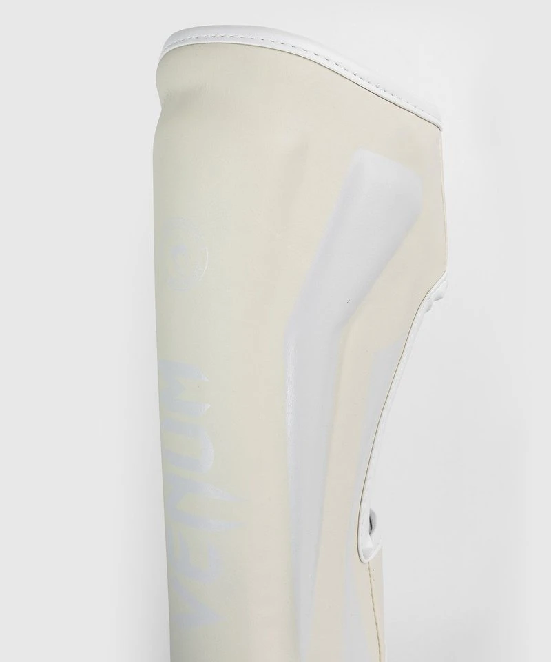 Venum Elite Kickboks Scheenbeschermer Wit Wit Venum Gear - Image 2