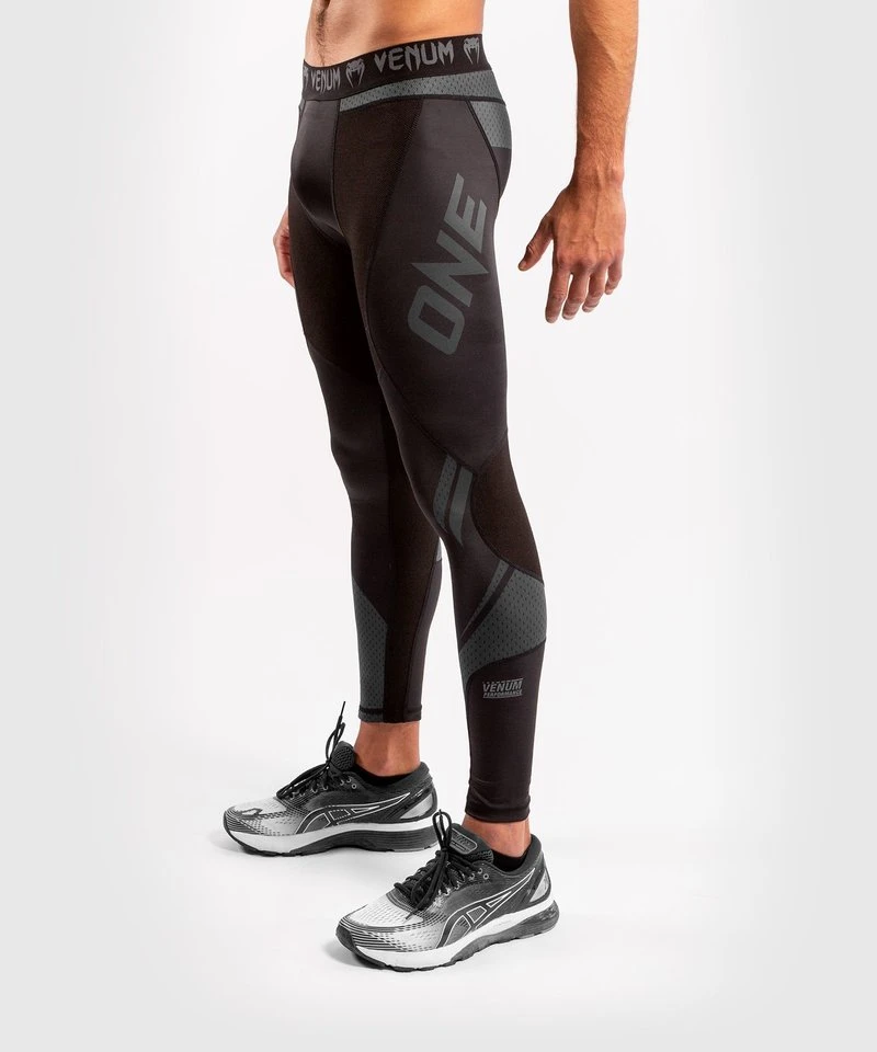 Venum ONE FC Impact Compression Tights Legging Zwart Zwart - Image 9