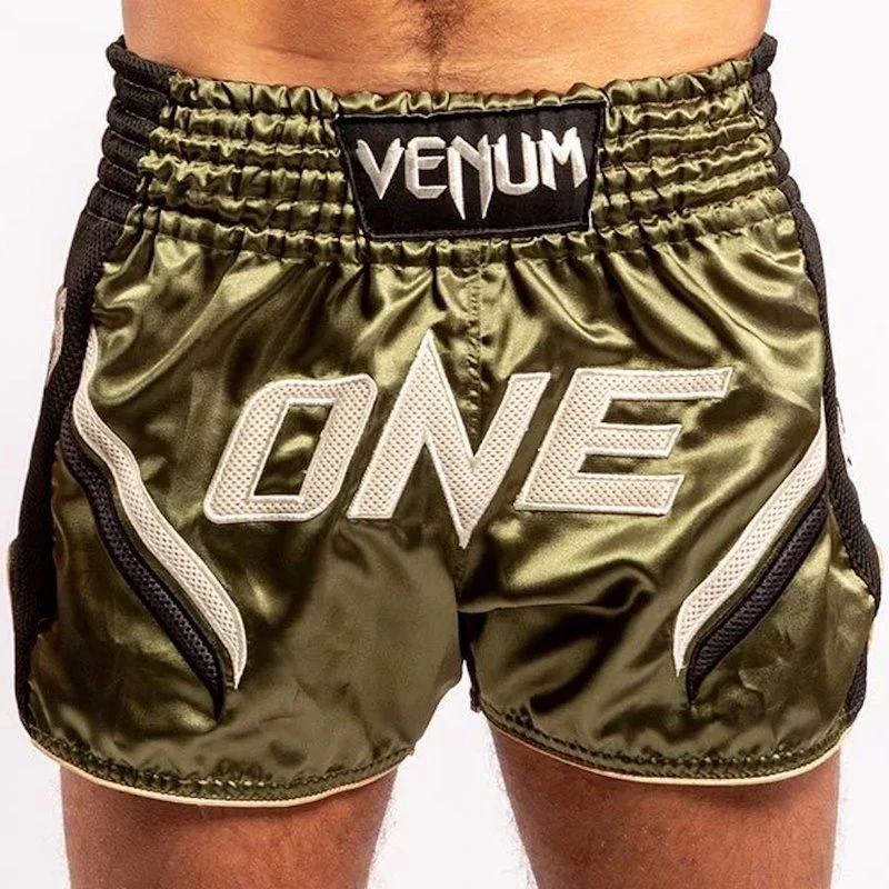 Venum ONE FC Impact Muay Thai Short Khaki Zwart - Image 2