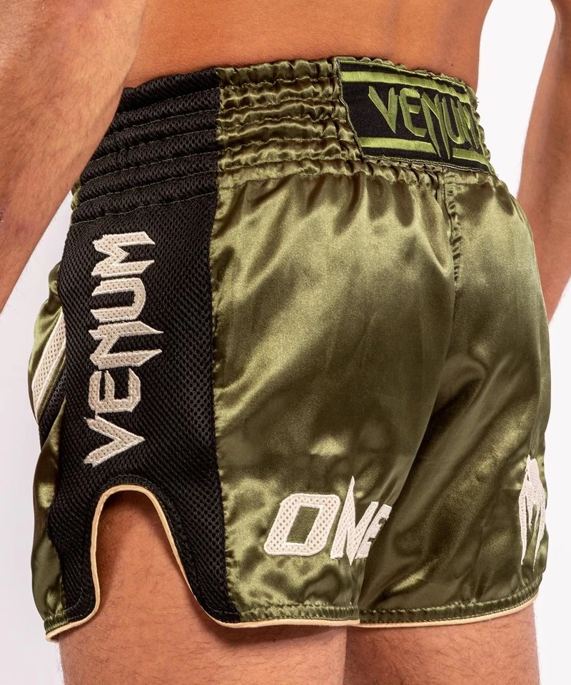 Venum ONE FC Impact Muay Thai Short Khaki Zwart - Image 9