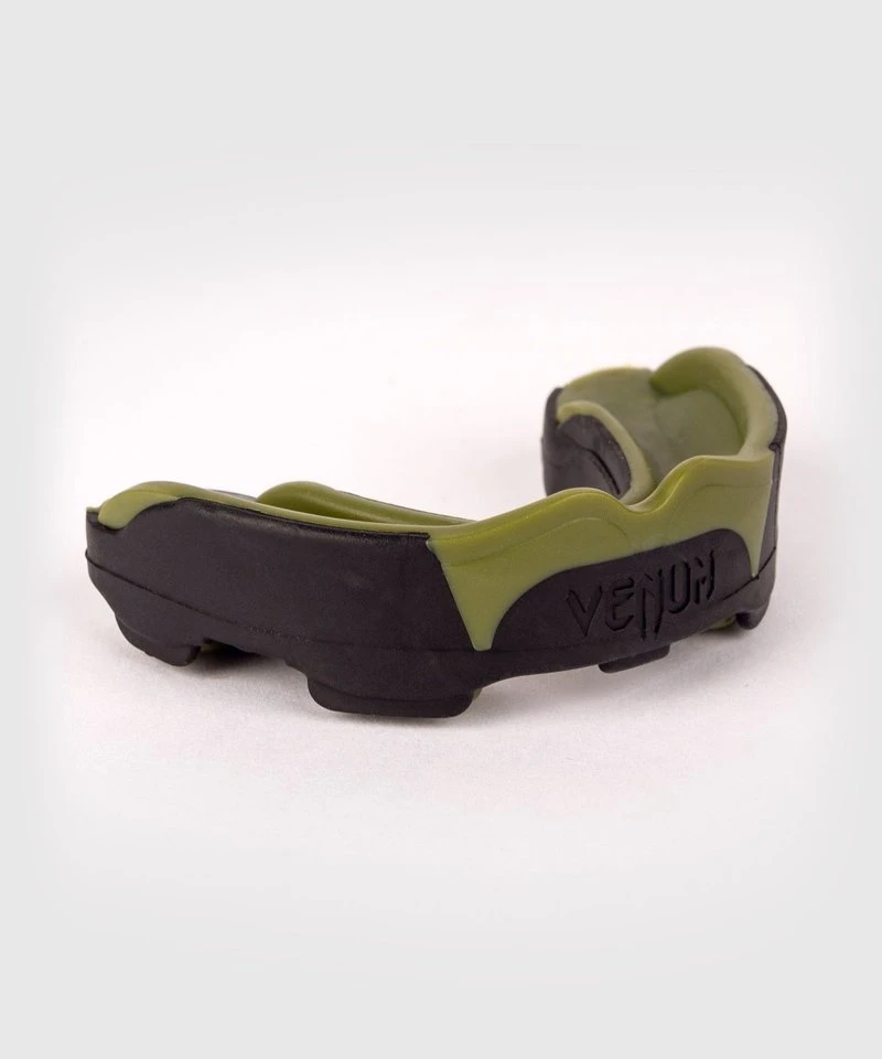 Venum Predator Mouth Guard Mondbeschermer Zwart Khaki