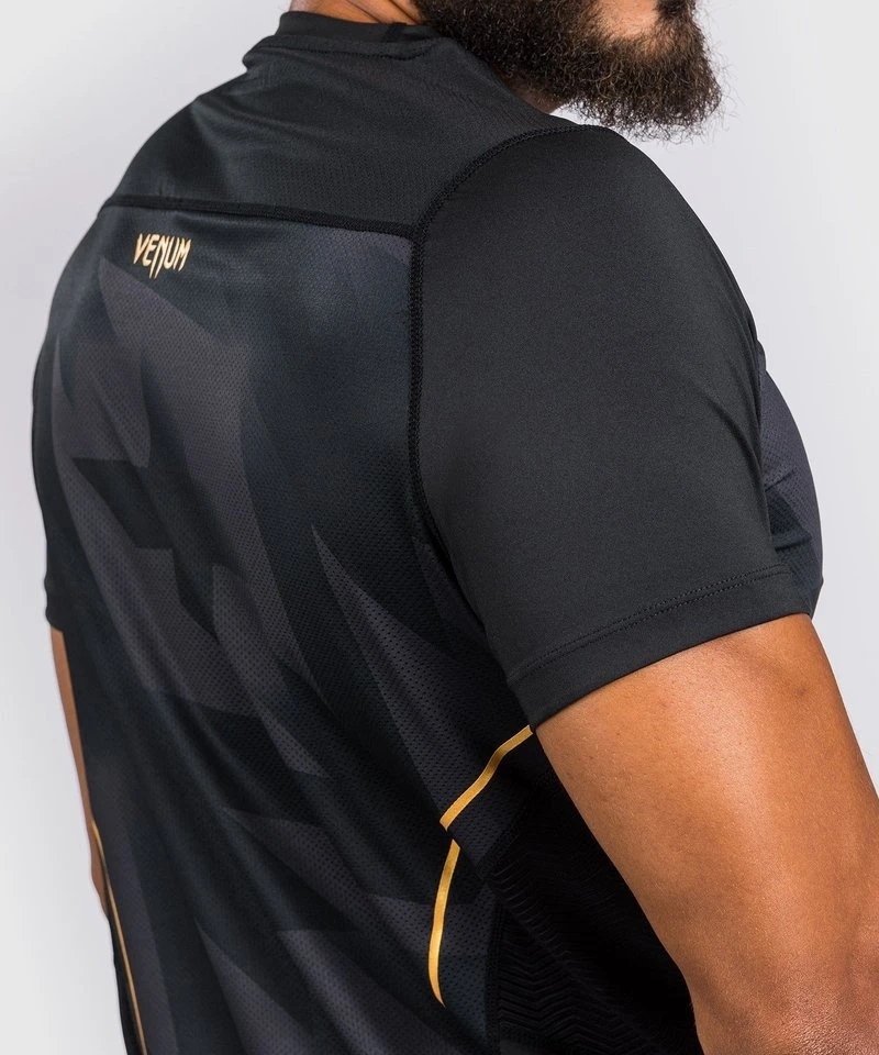 Venum Razor Dry Tech T-shirt Zwart Goud - Image 6