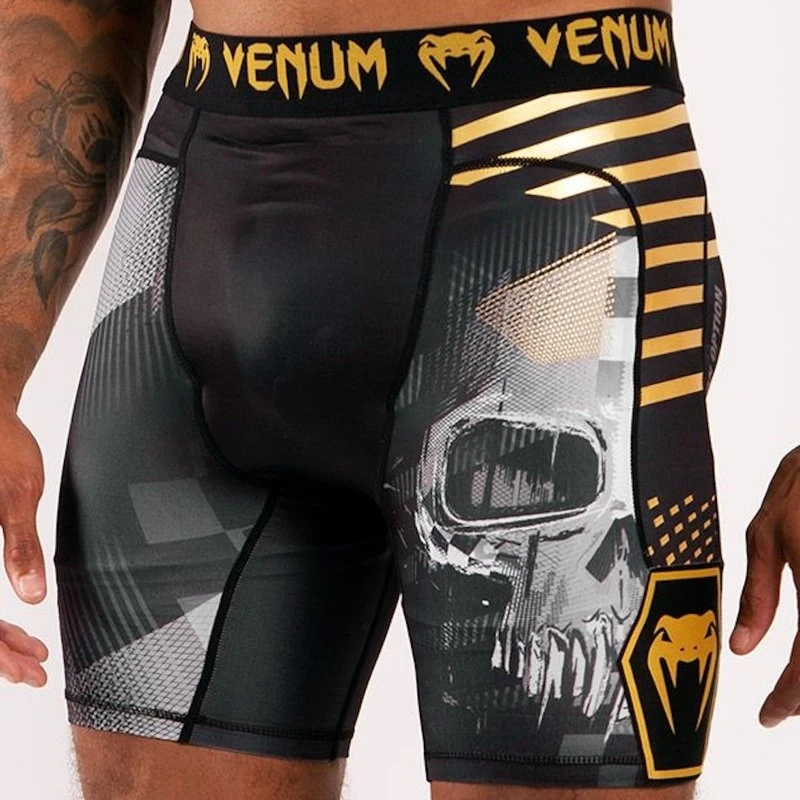 Venum Skull Compression Shorts Zwart Goud - Image 4