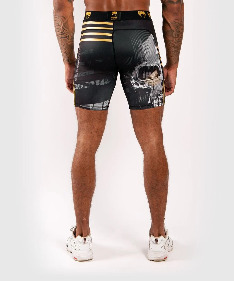Venum Skull Compression Shorts Zwart Goud - Image 6
